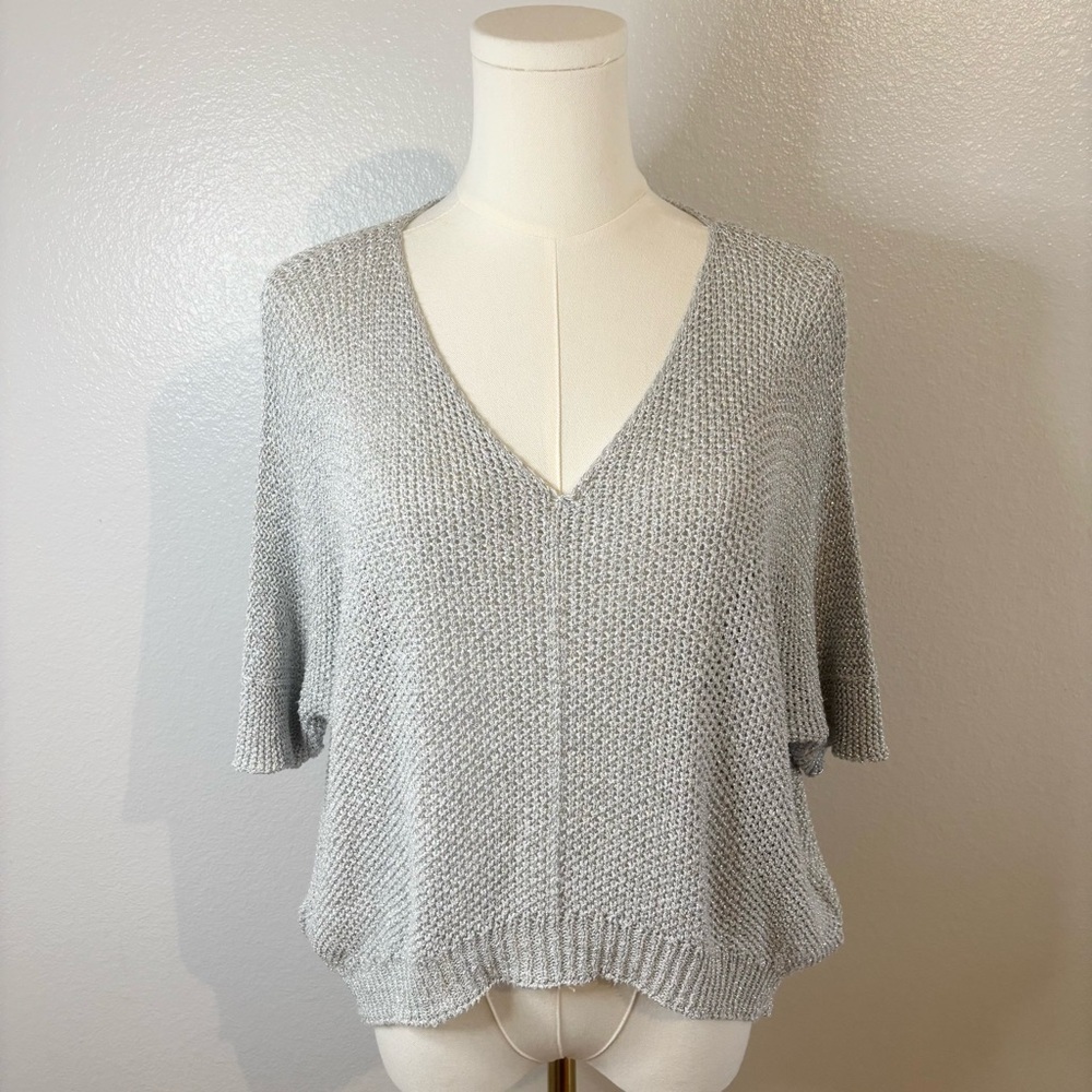 Brand Bazar Metallic Shimmer Knit Top Silver Holiday Sweater Sz M Made in Italy